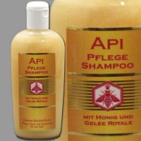 Das API-PFLEGE-SHAMPOO mit Honig und Gelée-Royale...