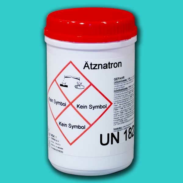 Aetznatron (1 kg) ist ein starkes Reinigungsmittel, das in der Imkerei zur Reinigung von Beuten und Rähmchen verwendet wird. Es entfernt hartnäckige Rückstände und sorgt für hygienische Sauberkeit. Beachten Sie bitte die Sicherheitsvorschriften bei der Anwendung.